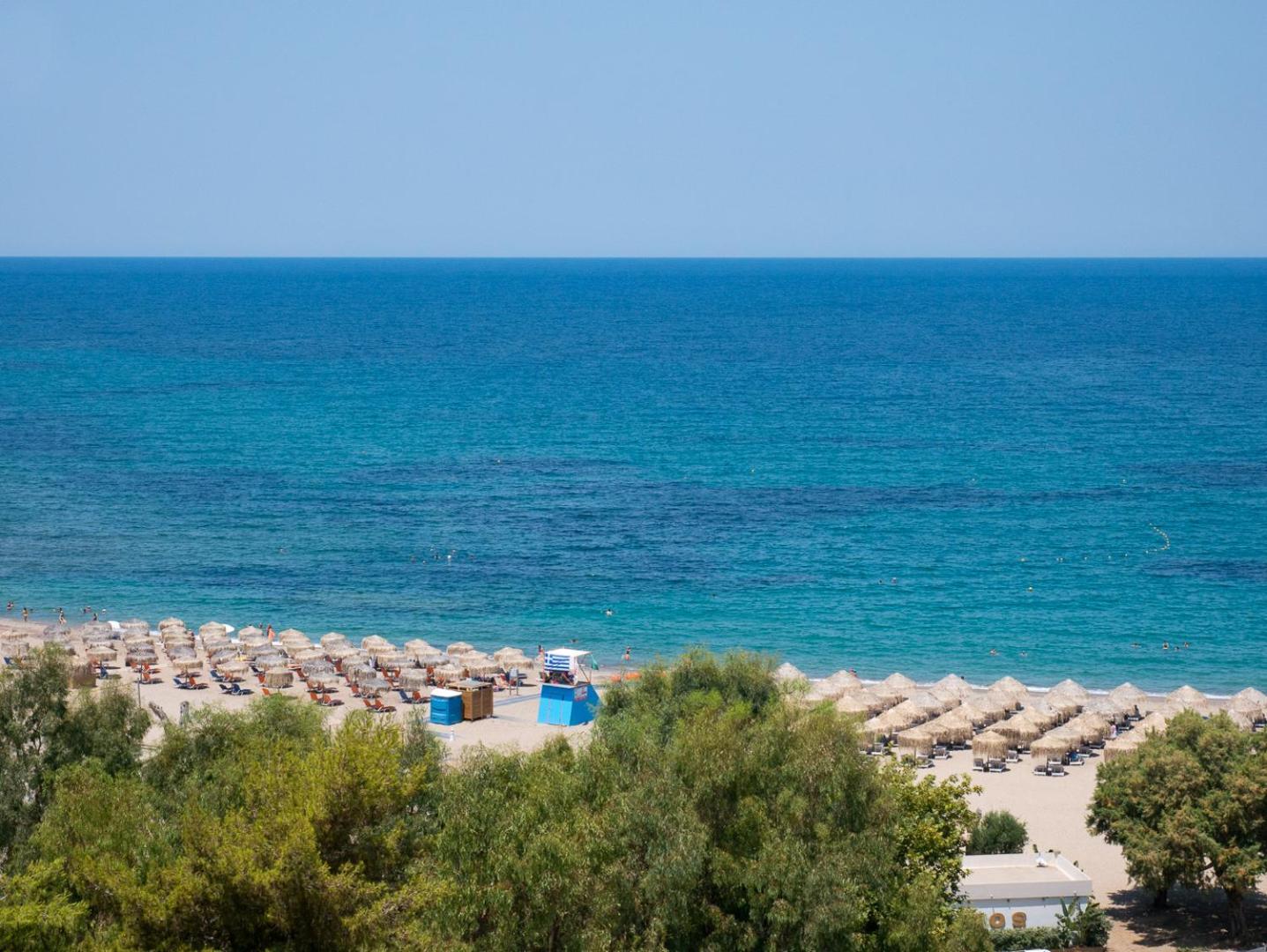 Elegant Beach Hotel Kyparissia Exterior photo
